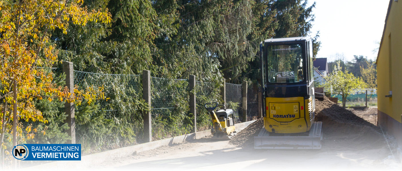 In der Baumaschinenvermietung können Sie sowohl Baumaschinen als auch Baugeräte erhalten.